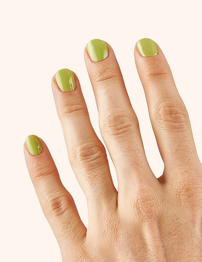 Le Sweet neglelak Matcha Latte fra Le Mini Macaron